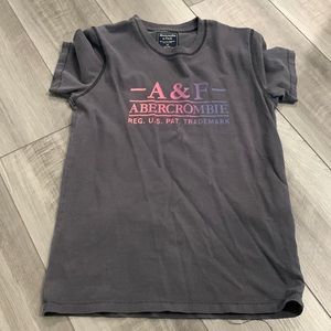A&F Graphic TShirt